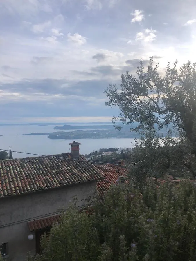 La Casa Di Andrea Lägenhet Gardone Riviera
