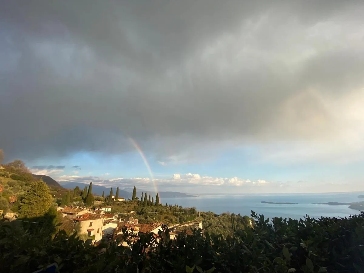La Casa Di Andrea Lägenhet Gardone Riviera
